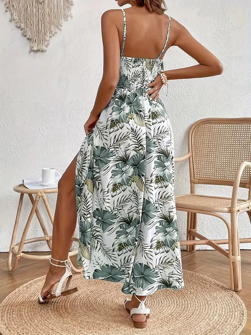 Isabelle | Sommerliches Maxikleid mit Blumenprint & Spitzendetail