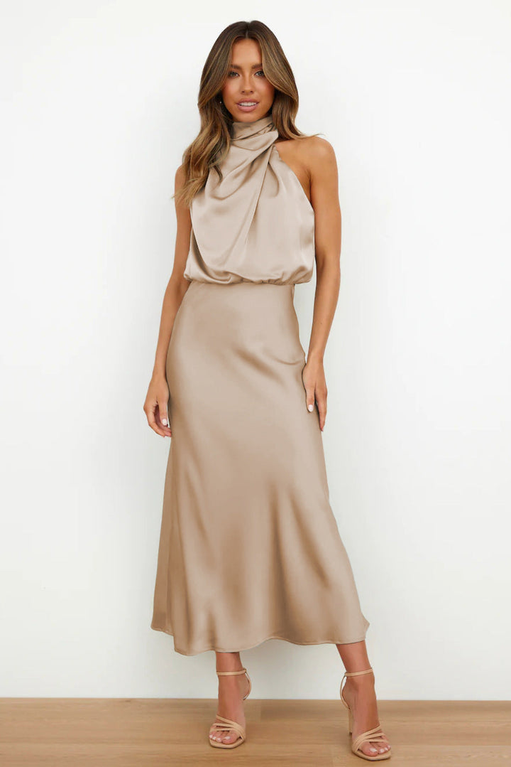 Lydia | Langes Kleid mit Halterneck