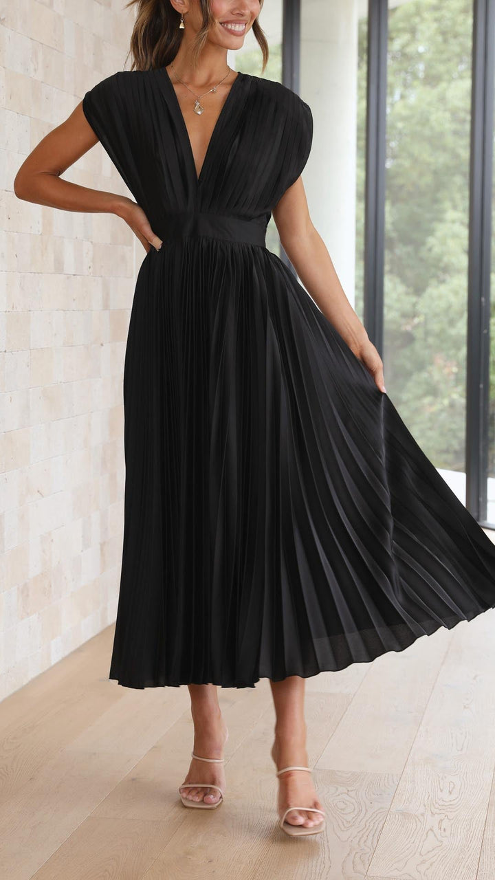 Marianne | Elegantes Faltenkleid
