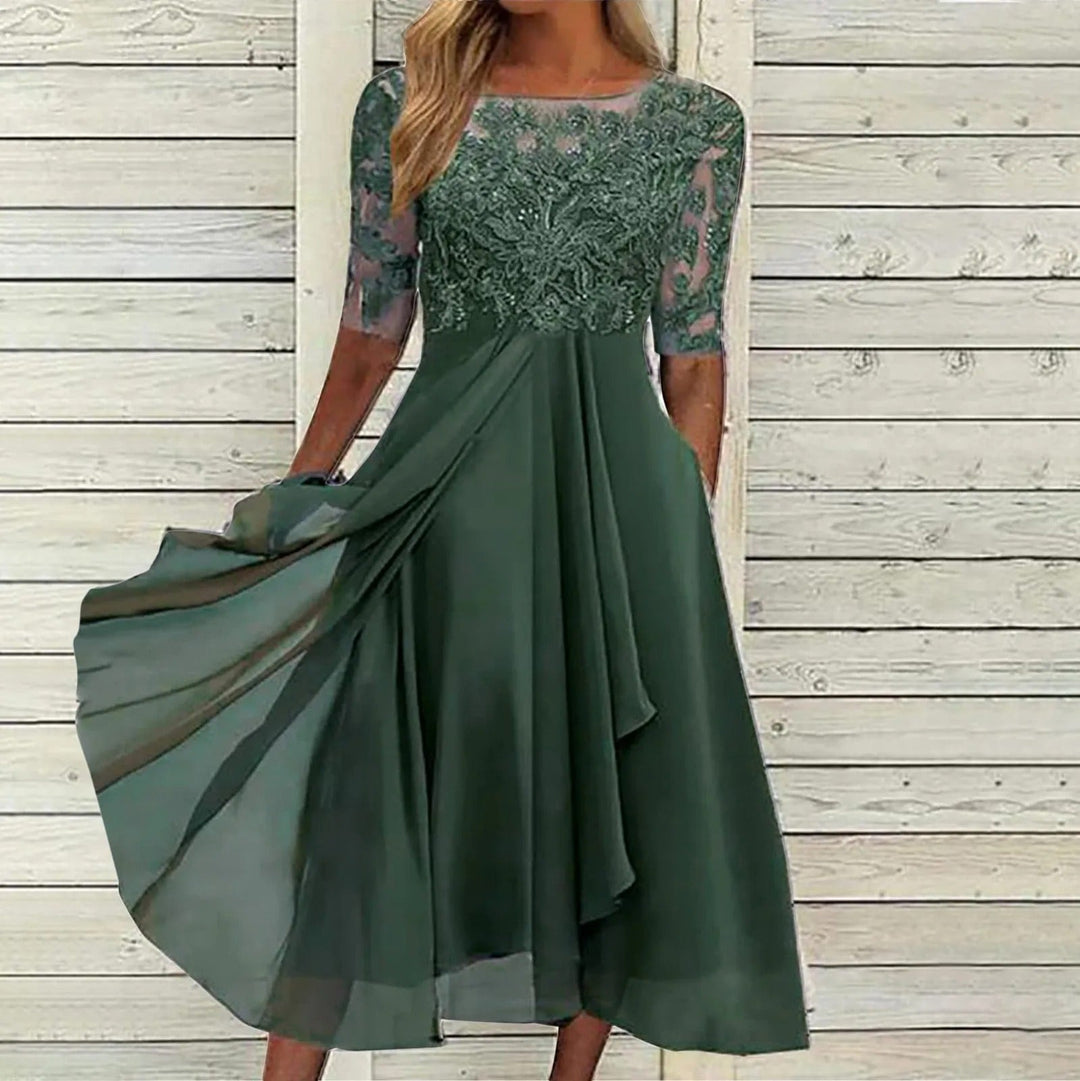 Ellinor | Elegantes Seitenschlitz-Kleid mit flatternder Passform