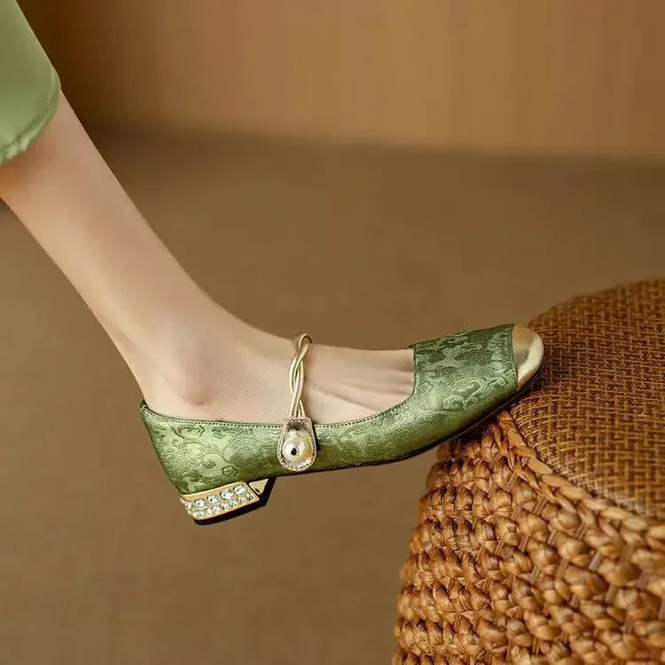 MARENNA | ELEGANTE FLACHE SCHUHE IM VINTAGE-LOOK