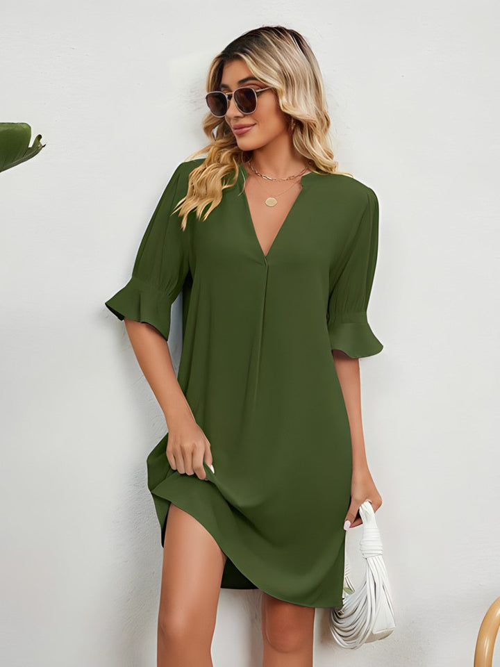 Elise - Locker sitzendes V-Ausschnitt Faltenfestliches Kleid