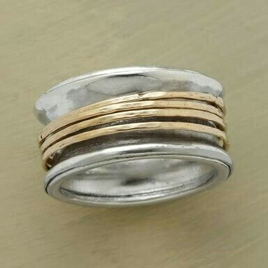 Ring aus Goldfaden in antikem Sterlingsilber