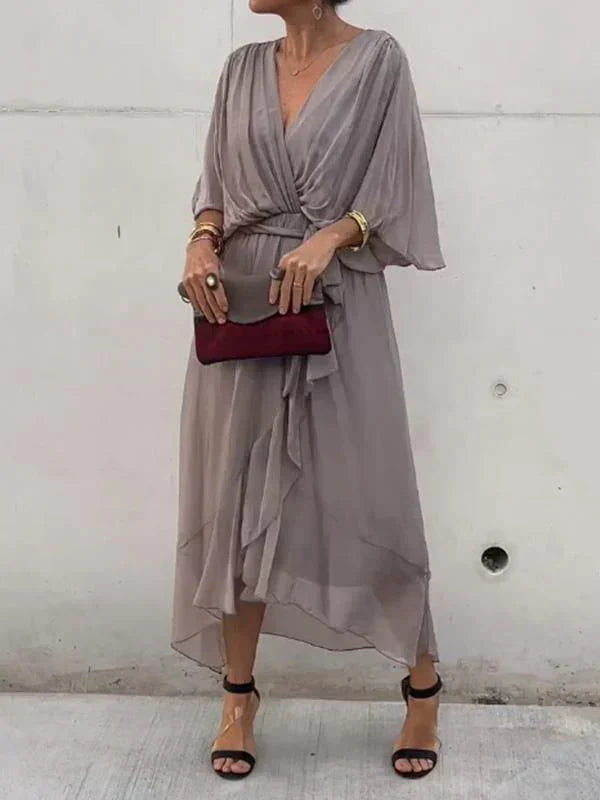 GINEVRA | Langes elegantes Kleid mit femininer Ausschnitt