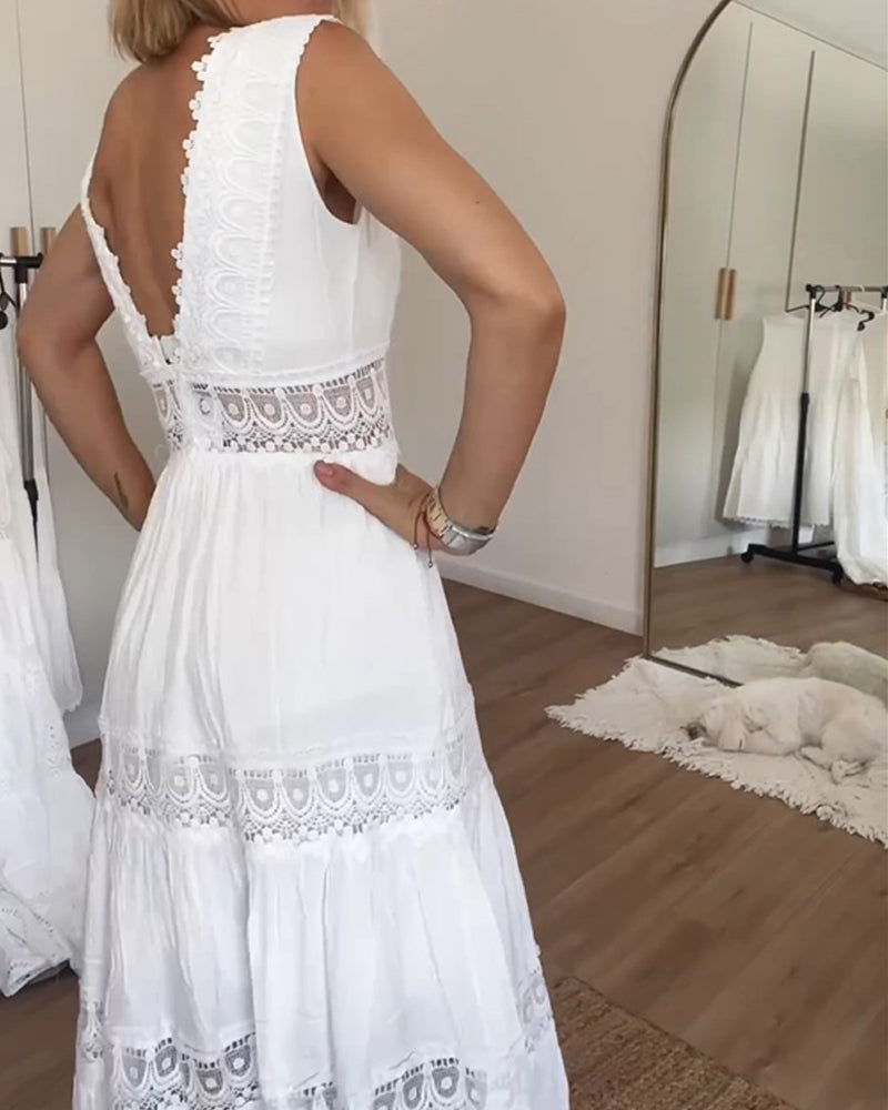 ALYSSA | Midikleid Ärmellos mit V-Ausschnitt und zarten Spitze-Details