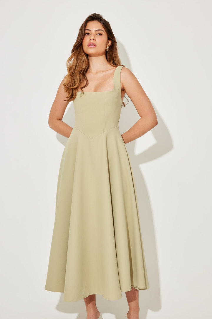 Amelia | Zeitloses, fließendes Midikleid