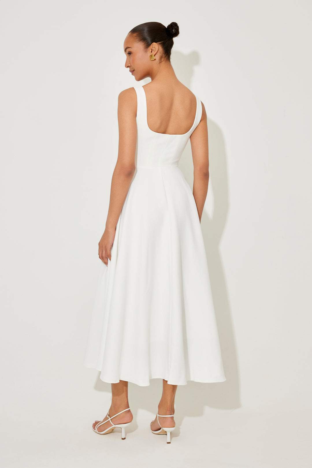 Amelia | Zeitloses, fließendes Midikleid