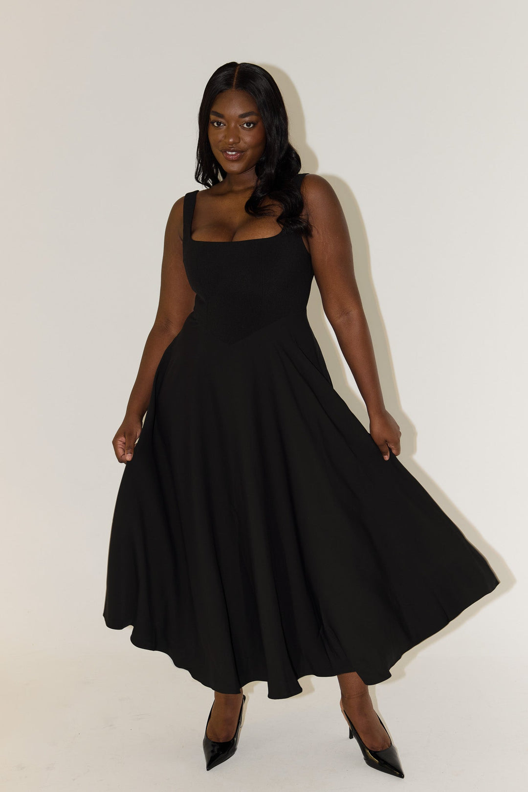 Amelia | Zeitloses, fließendes Midikleid
