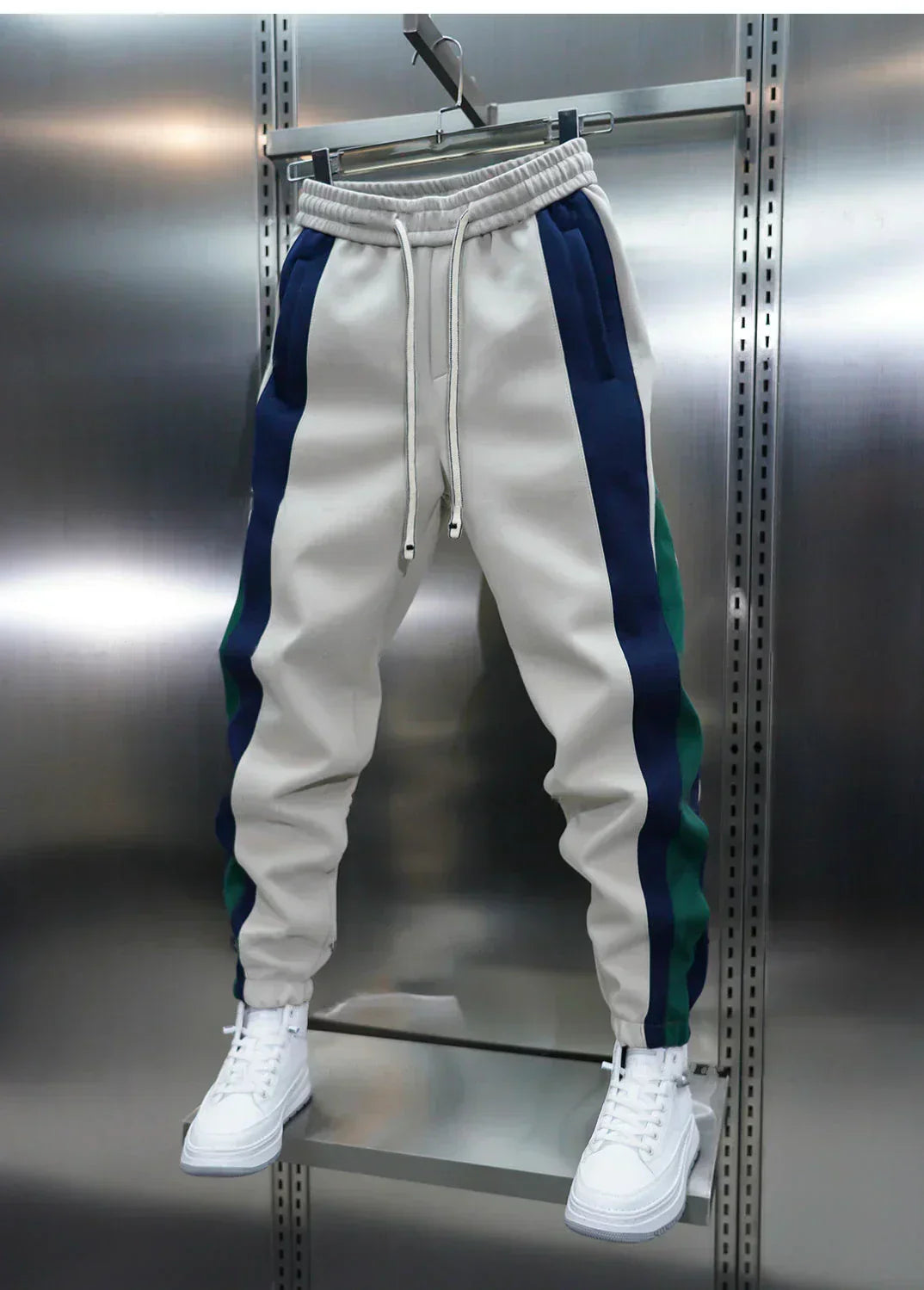 Alessandro – Die Trendhose für moderne Männer mit Stilbewusstsein