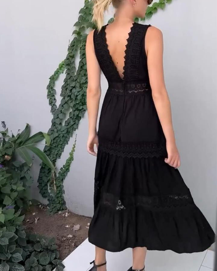 ALYSSA | Midikleid Ärmellos mit V-Ausschnitt und zarten Spitze-Details