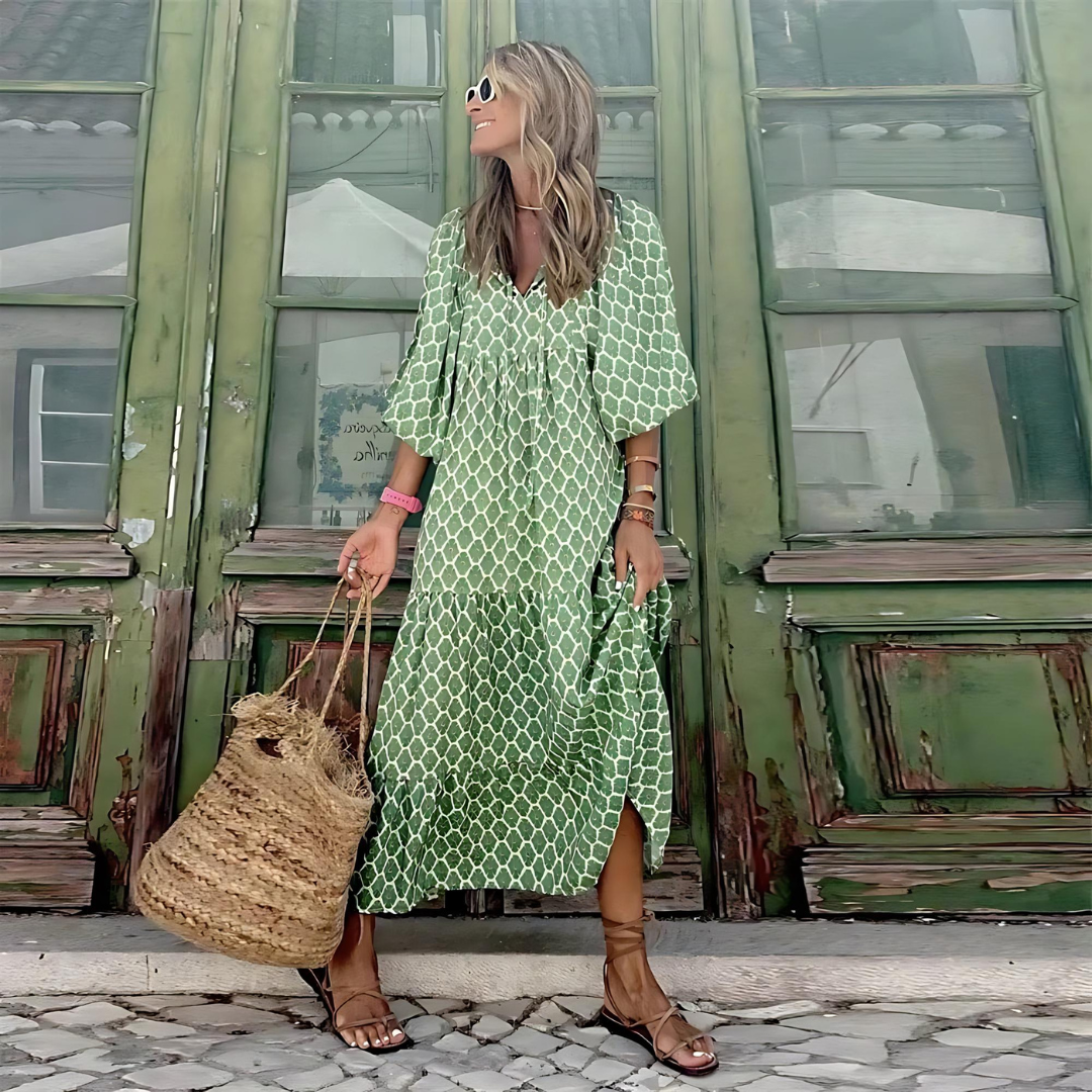 Mabel - Luftiges Kleid mit geometrischem Druck in Hoch- und Tieflänge