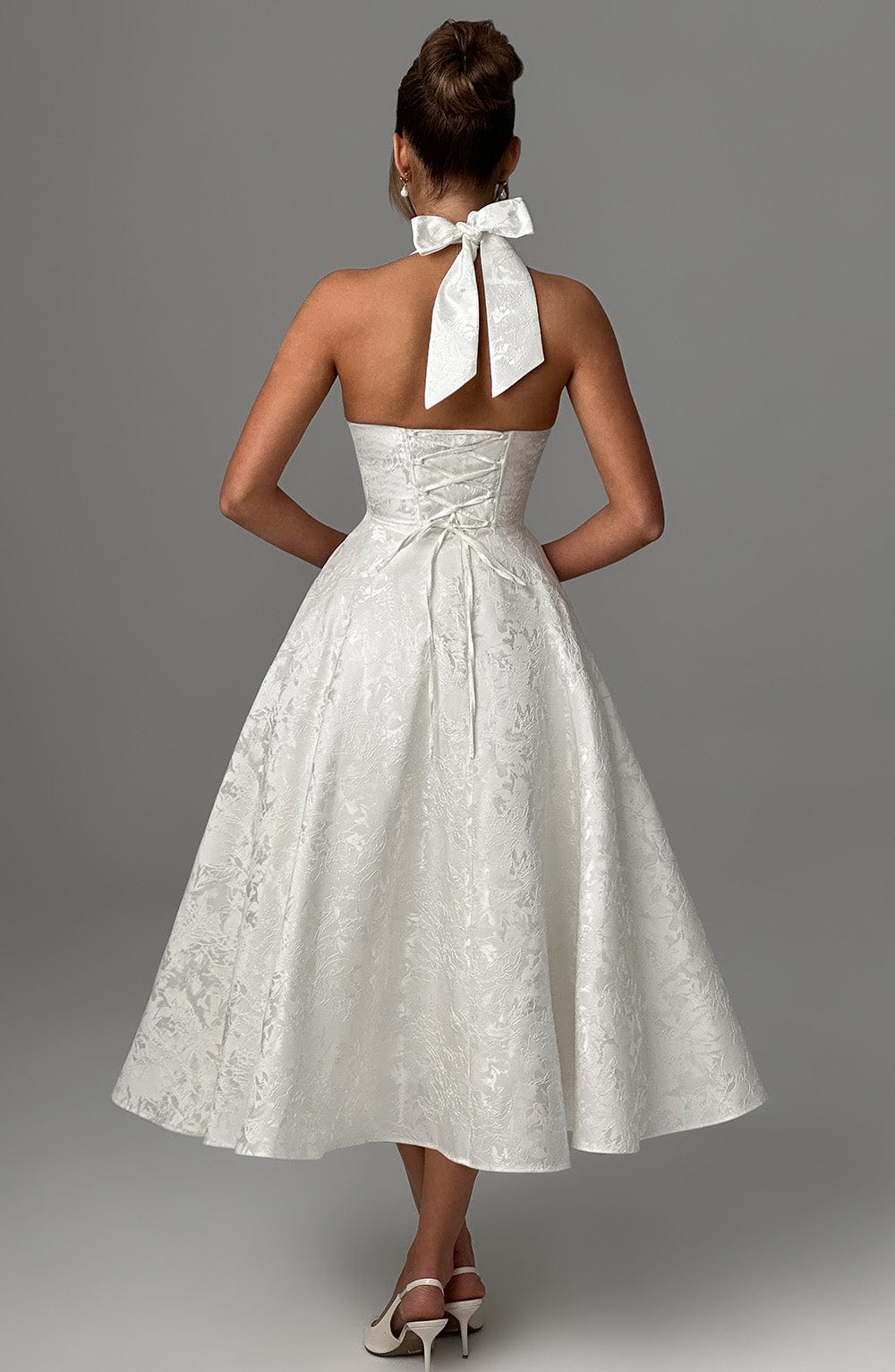 Rosea Midi Kleid mit V-Ausschnitt