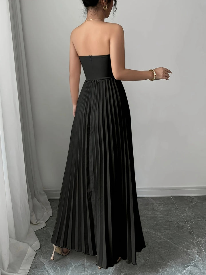 Bérénice | Trägerloses Maxikleid mit Korsagen-Oberteil und Plissee-Rock